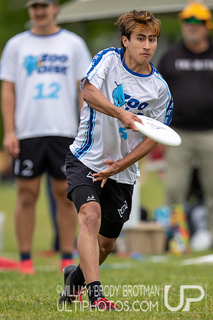 Day 1 of the USA Ultimate D-I College Championships
