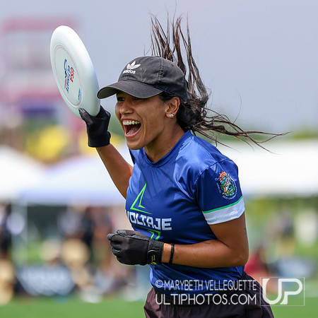 Friday action at the USAU International Club Championship