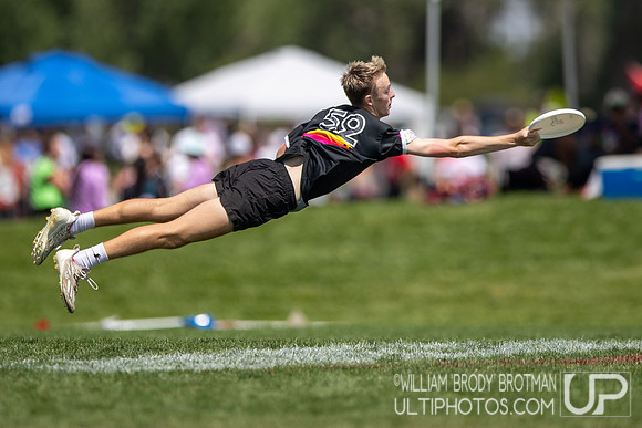 Day 2 of the USA Ultimate U.S. Open ICC Championships