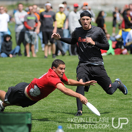 Saturday 10:30am round -- 2011 USAU College Championships