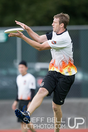 Riptide_Flamethrowers_20140427_142943_JBP01234