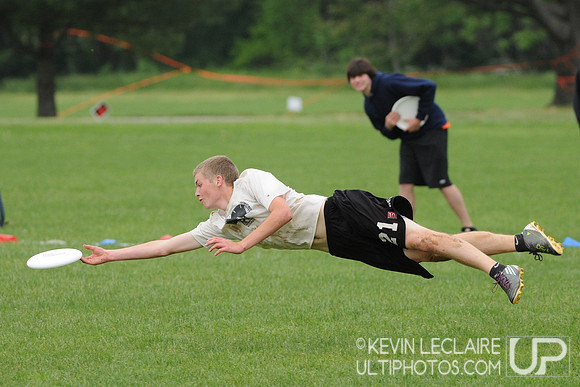 Holy Family Catholic layout in finals vs Amherst - KWL - HSEasterns-Sun_20110522_3157 DSC_1073_cr