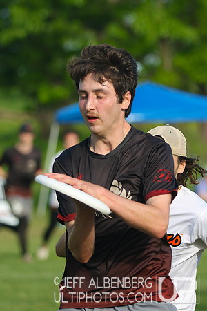 Pool play at USAU D1 College Championships