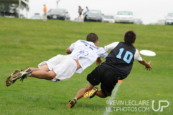 Sunday 10:30am Open Division Qtrs & Consolation Round -- 2011 High School Easterns