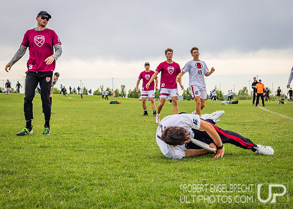 Edmonton, AB: Canadian Ultimate Seniors Championships 2025. Saturday, Aug. 16