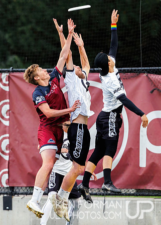 Action from Colorado  Summit vs. Seattle Cascades.