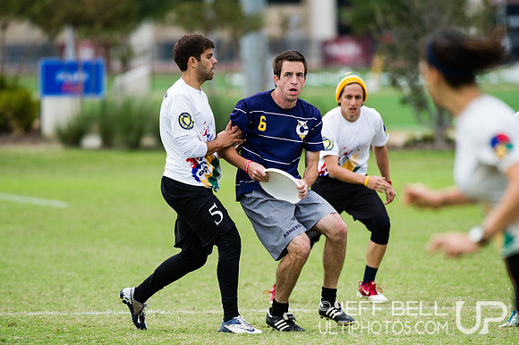 USAU_Nationals_2013_Friday_20131018_130159_JBP4574