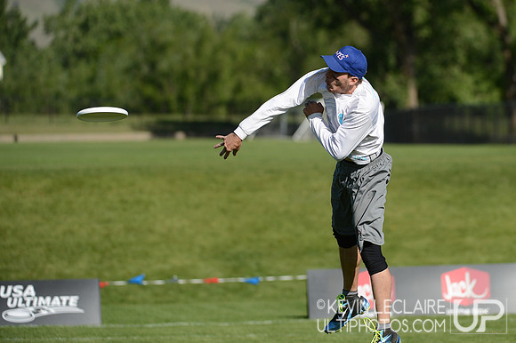 2012 USAU D-I College Championships Sunday Action