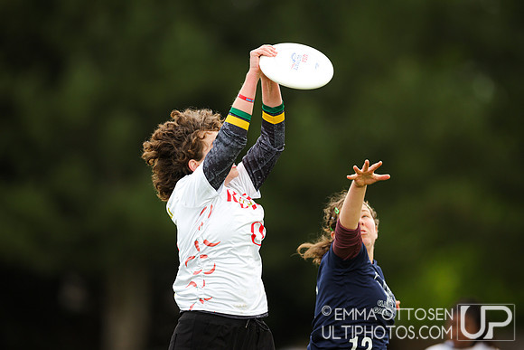 Sunday full coverage from USAU D-IIII College Championships: Round 2