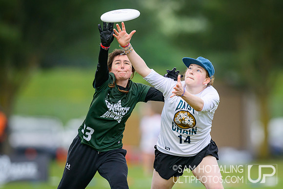 Sunday highlights from USAU D-III College Championships