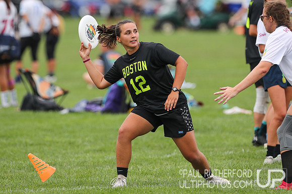 Boston Brutesquad and Tabby Rosa at the 2022 World Ultimate Club Championships