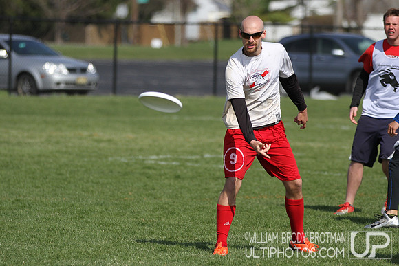 Sunday Action - USA Ultimate 2014 College Division I Ohio Valley Regional Tournament