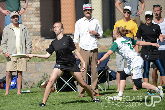 2012 USAU D-I College Championships Sunday Action