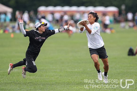TOKYO Mavericks and Fury at the 2022 World Ultimate Club Championships