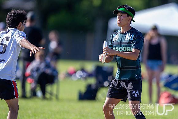 Day 2 of the USA Ultimate D-I College Championships