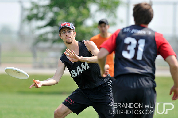 Sunday Open Bracket Play - 2012 USAU D-III College Championships