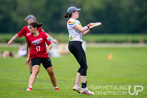 Pop Ultimate vs Spanglish in pool play at World Ultimate Club Championships