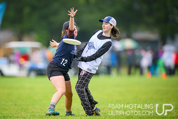 Round II pool play at USAU D-III College Championships