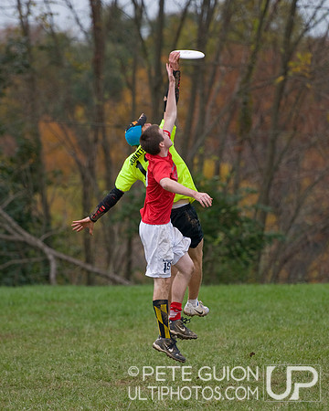 Round 5 Pool Play action from Patriot Games 2011.