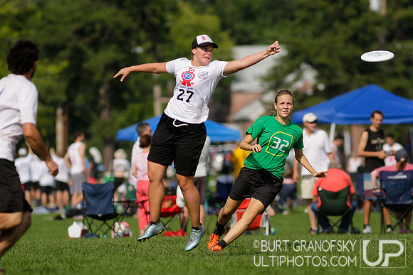 Saturday - Mixed Semifinals - 2016 USAU Northeast Regionals