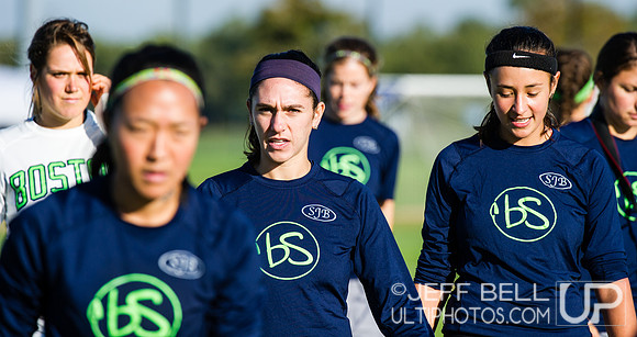 USAU_Nationals_2013_Thursday_20131017_091803_JBP0144