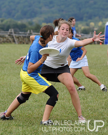 Sunday Women's Division - Dirty Ladies A v. Dirty Ladies B - 2009 Capital Sectionals