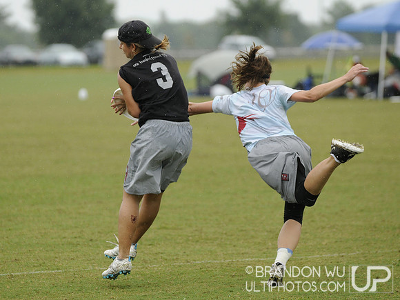 Women's Friday Competition - 2011 USAU Club Championships