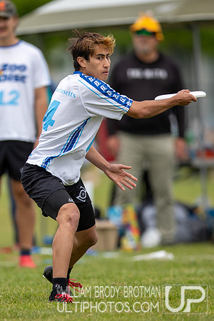 Day 1 of the USA Ultimate D-I College Championships