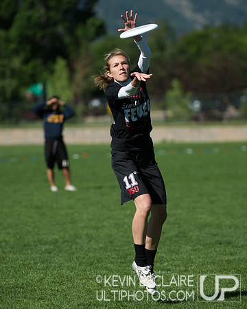 2012 USAU D-I College Championships Sunday Action