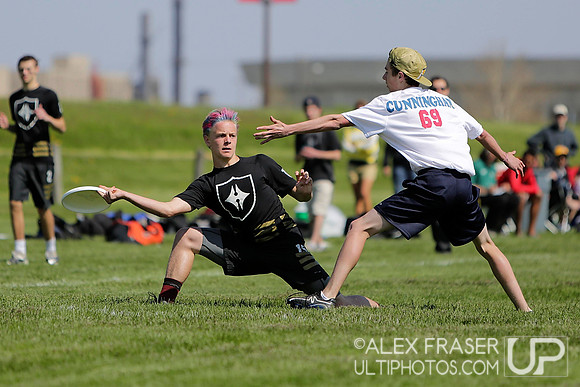 Sunday Coverage - USAU 2014 HS Centrals