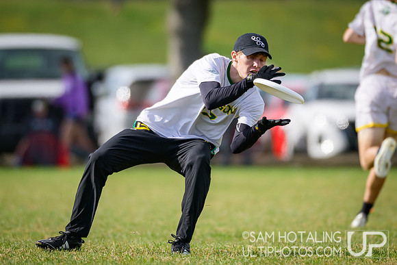 Oregon Ego vs Penn State Spank in quarterfinals finals at USAU D-I College Championships