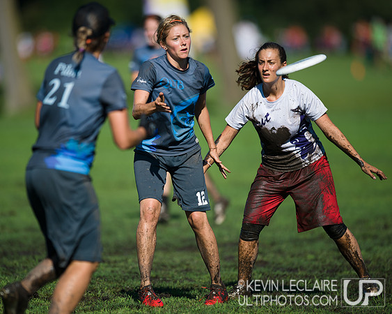 Monday WUCC 2014 Pool Play Action