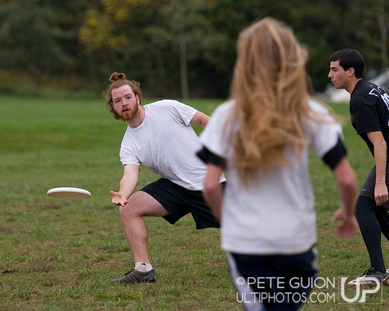 Round 2 Pool Play action from Patriot Games 2011.