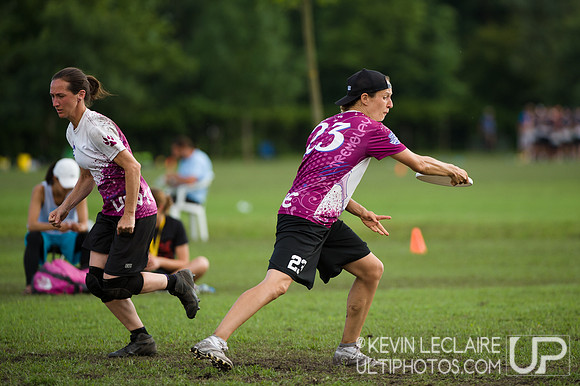 Tuesday WUCC 2014 Pool Play Action