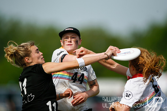 Day 3 of 2022 USA Ultimate D-I College Championships