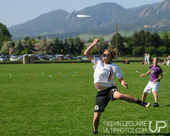 2012 USAU D-I College Championships Sunday Action