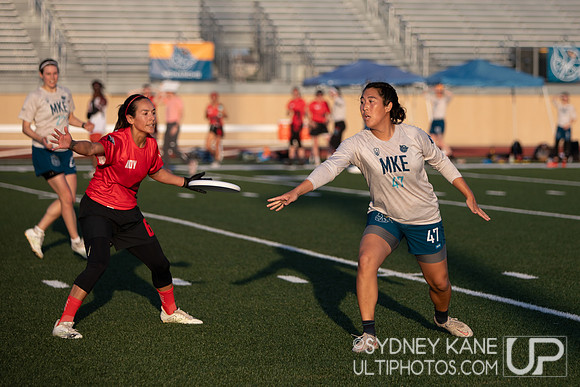 Milwaukee Monarchs vs Indy Red on 5/18/2024 in Hart Park, Wauwat