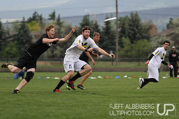 Friday Open Division action from 2012 College Nationals