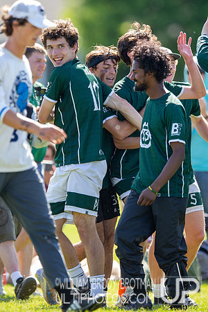 Day 2 of the USA Ultimate D-I College Championships