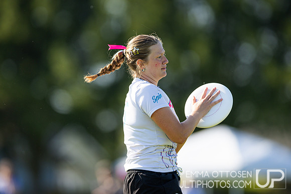 Saturday full coverage from USAU D-I College Championships, Colorado vs Cal Poly