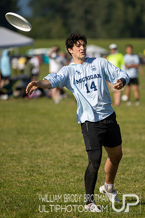 Day 2 of the USA Ultimate D-I College Championships