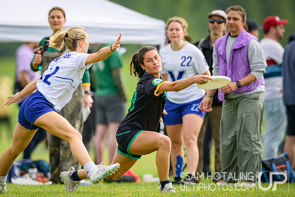 Pool play at USAU D-I College Championships