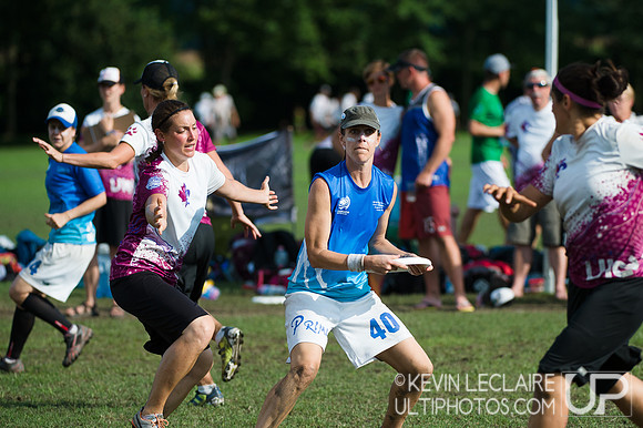 Tuesday WUCC 2014 Pool Play Action