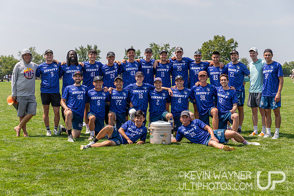 GOAT Team Photo - Select Flight Invite 2024