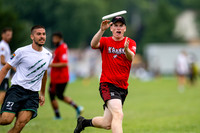 Alligators Masi vs Wollongong Krank in pool play at World Ultimate Club Championships