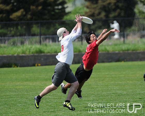 Saturday 10:30am round -- 2011 USAU College Championships