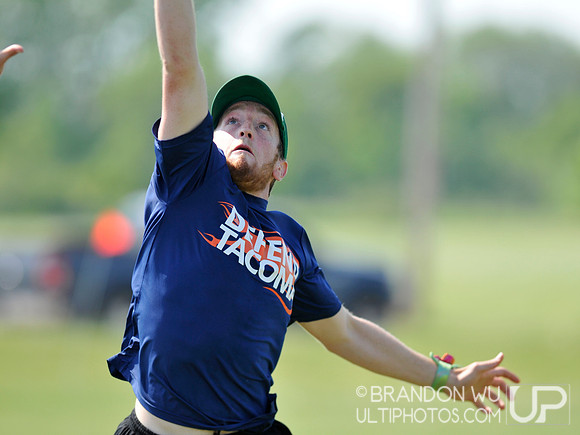 Saturday Open Pool Play & Crossovers - 2012 USAU D-III College Championships
