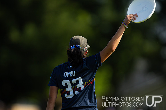 Saturday full coverage from USAU D-I College Championships, UC Santa Cruz vs UC Davis
