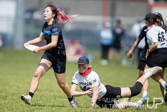 Day 2 of 2022 USA Ultimate D-I College Championships