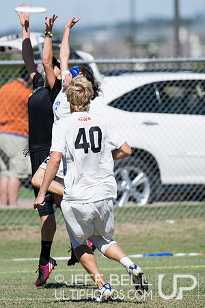 USAU_Nationals_2013_Saturday_20131019_135627_JBP8837